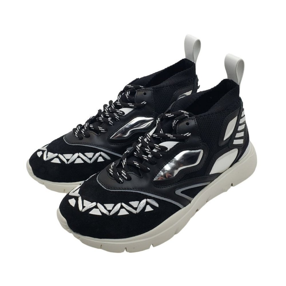 Valentino Garavani New Heroes Reflex Sneakers Size 40.5 TPA71YO Authentic